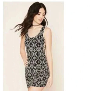 NWT! Forever 21 black and Creme Mini Dress, Size M